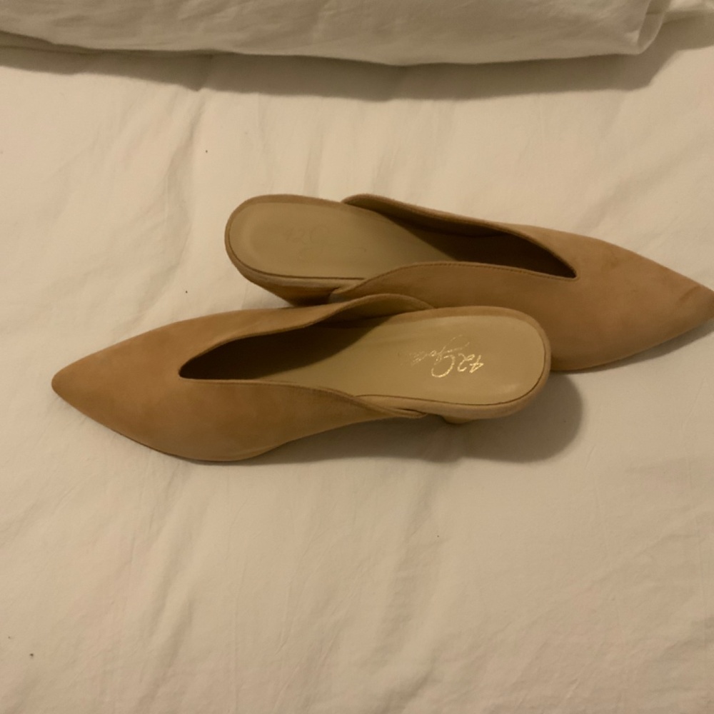 Mules - Picture 3 of 4